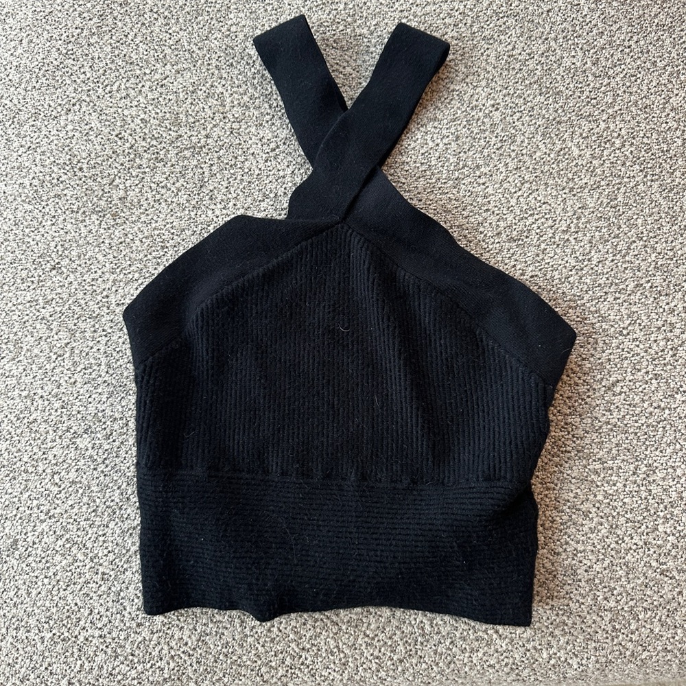 Abercrombie & Fitch Black Crop Top